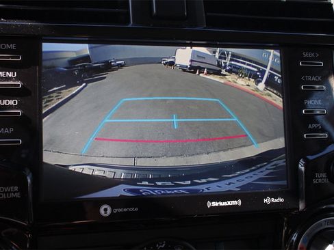 Used 2024 Toyota 4Runner TRD Off-Road Premium image 33