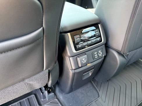 New 2026 Subaru Ascent Touring w/ Popular Package #2 AWD/4WD image 31