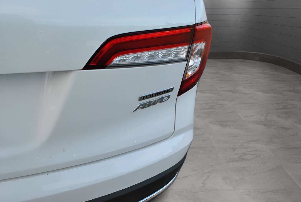 Certified 2022 Honda Pilot Touring image 31