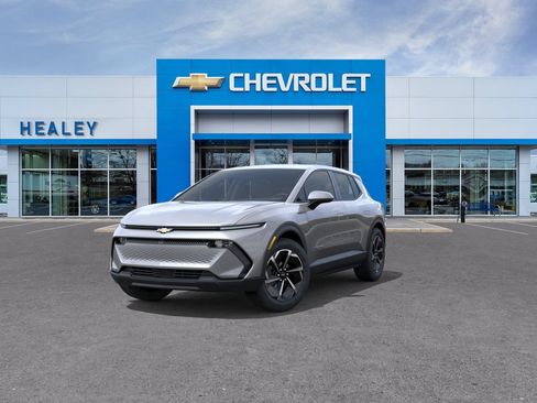 New 2026 Chevrolet Equinox EV LT FWD image 18