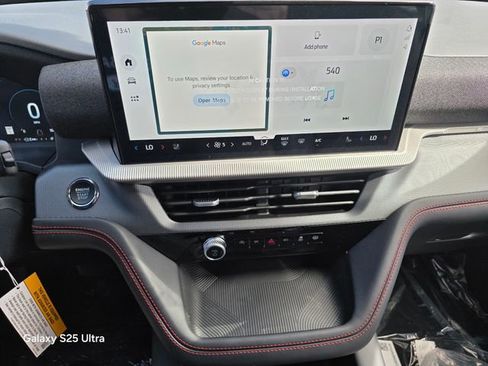 New 2026 Ford Explorer ST-Line image 20