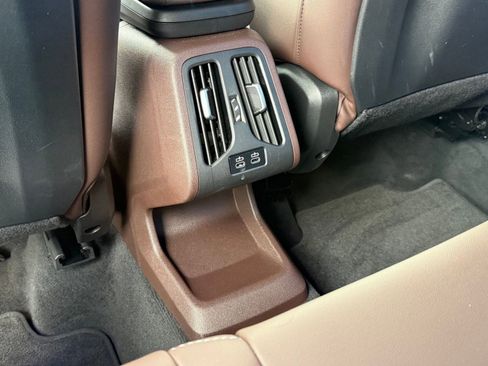 Certified 2025 BMW X1 xDrive28i image 21