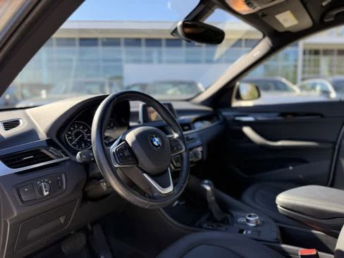 Used 2017 BMW X1 sDrive28i image 12