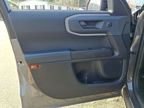 Used 2023 Ford Bronco Sport Outer Banks w/ Tech Package image 12