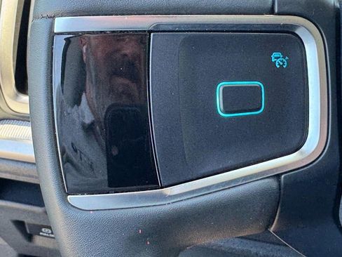 Used 2025 Ford Expedition Max Active RWD image 19