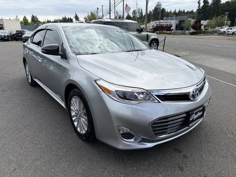Used 2015 Toyota Avalon XLE Premium FWD image 9