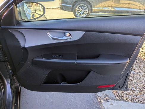 Used 2024 Kia Forte LXS image 33