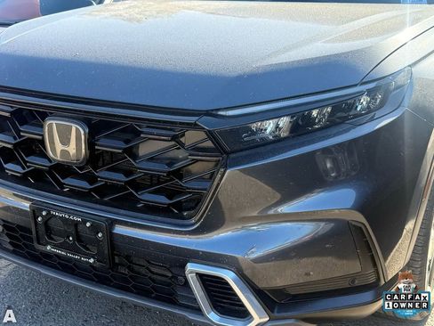 Used 2025 Honda CR-V Sport Touring image 8