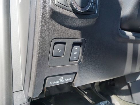 Used 2017 Ford F250 Lariat w/ Lariat Ultimate Package image 21