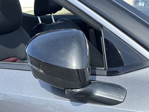 New 2025 Nissan Kicks SR image 7