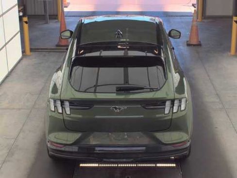 Used 2025 Ford Mustang Mach-E Premium w/ Sport Appearance Package image 5