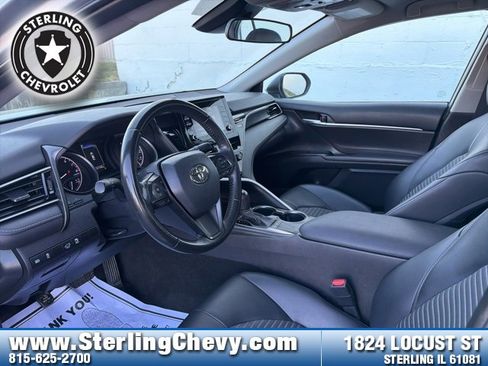 Used 2023 Toyota Camry SE image 9