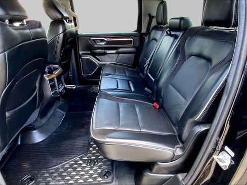 Used 2022 RAM 1500 Laramie AWD/4WD image 21