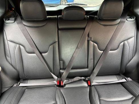 Used 2025 Jeep Compass Limited image 33