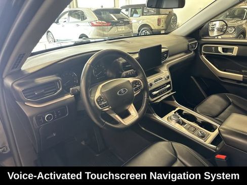Used 2023 Ford Explorer XLT w/ Equipment Group 202A AWD/4WD image 26