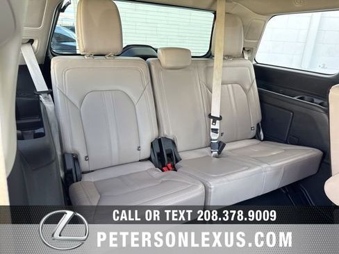Used 2024 Ford Expedition Limited image 21