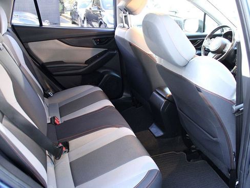 Used 2019 Subaru Crosstrek 2.0i Premium image 17