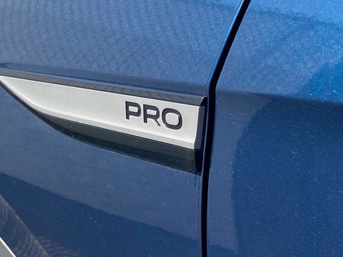 Certified 2023 Volkswagen ID.4 Pro RWD image 5