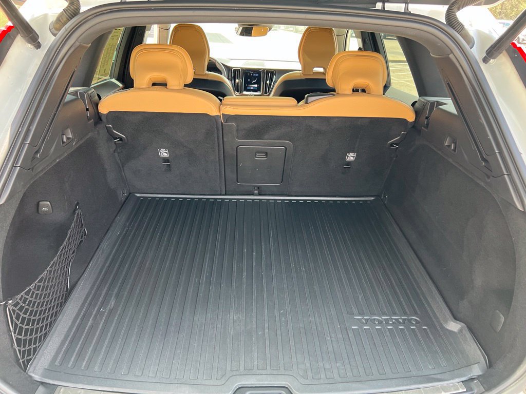 Used 2020 Volvo XC60 T5 Inscription w/ Protection Package Premier FWD image 25
