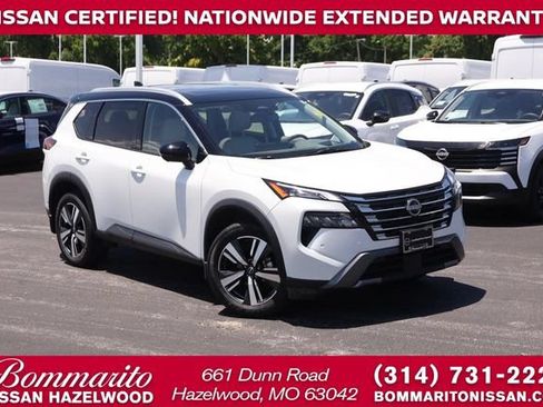 Certified 2025 Nissan Rogue SL w/ SL Premium Package AWD/4WD image 1