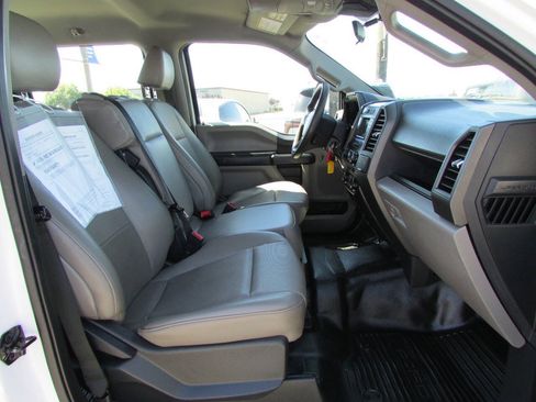 Used 2022 Ford F250 XL w/ Power Equipment Group RWD image 22