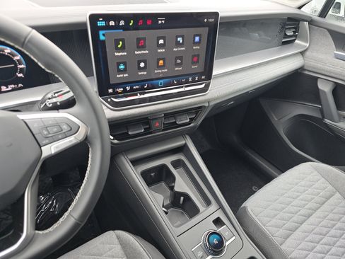 New 2026 Volkswagen Tiguan S AWD/4WD image 23