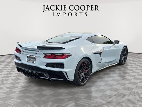Used 2023 Chevrolet Corvette Z06 RWD image 5