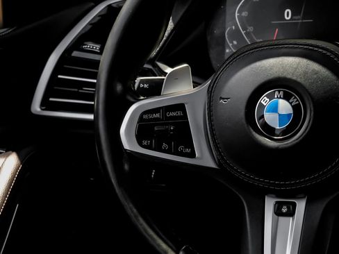 Used 2020 BMW X5 xDrive40i w/ M Sport Package AWD/4WD image 20