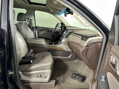 Used 2018 GMC Yukon Denali w/ Denali Ultimate Package image 28