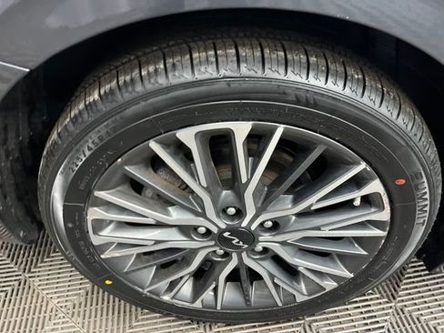 Certified 2023 Kia Forte GT-Line w/ GT-Line Premium Package image 31