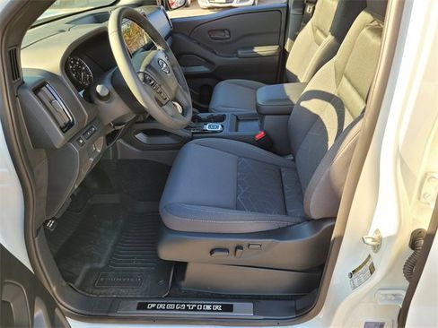 New 2026 Nissan Frontier SV w/ SV Convenience Package image 11