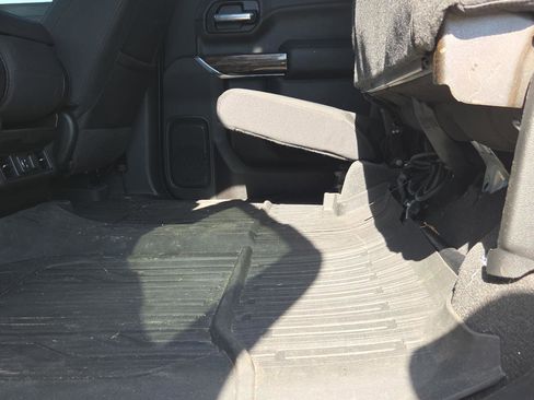 Used 2021 GMC Sierra 1500 SLE image 27