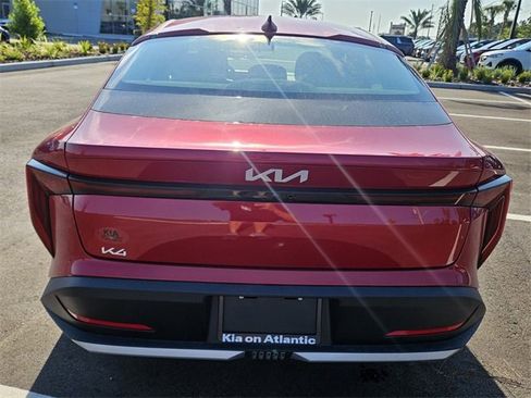 New 2025 Kia K4 EX image 8