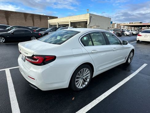 Certified 2023 BMW 530i xDrive w/ Premium Package image 2