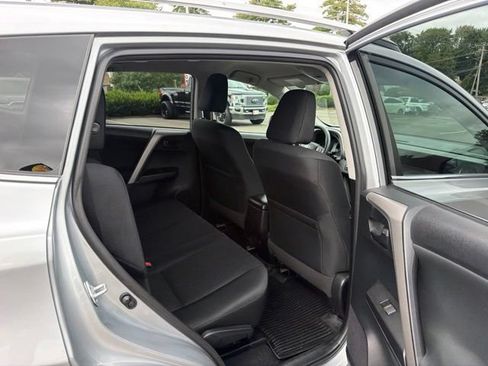 Used 2017 Toyota RAV4 LE w/ All Weather Liner Package AWD/4WD image 31