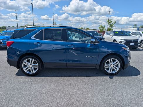 Used 2019 Chevrolet Equinox Premier AWD/4WD image 6
