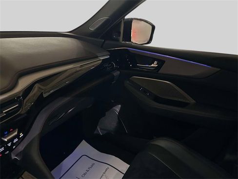 Used 2023 Acura MDX A-Spec image 28