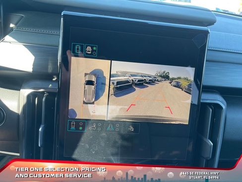 New 2026 GMC Acadia AT4 w/ Luxury Package image 22