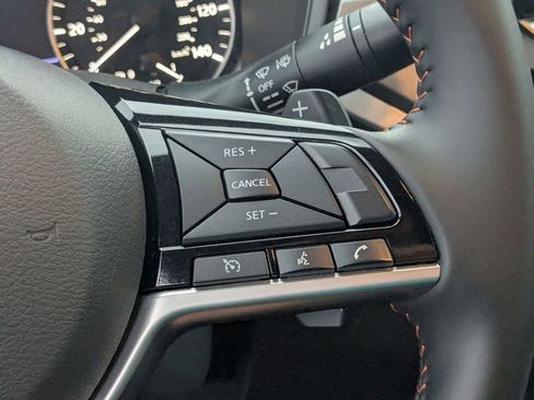 Used 2025 Nissan Altima 2.5 SR image 26