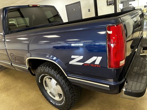 Used 1998 Chevrolet Silverado 1500 4x4 Extended Cab w/ Preferred Equipment Group 2 image 34