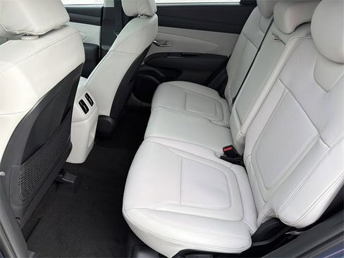 New 2026 Hyundai Tucson Limited image 22