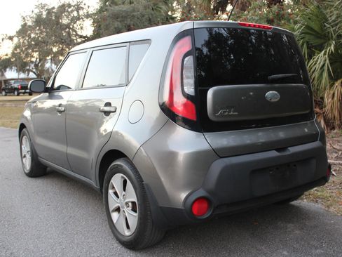 Used 2016 Kia Soul image 4