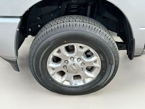 Used 2024 RAM 2500 Laramie image 11