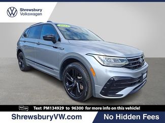 Used 2023 Volkswagen Tiguan SE R-Line AWD/4WD video 1