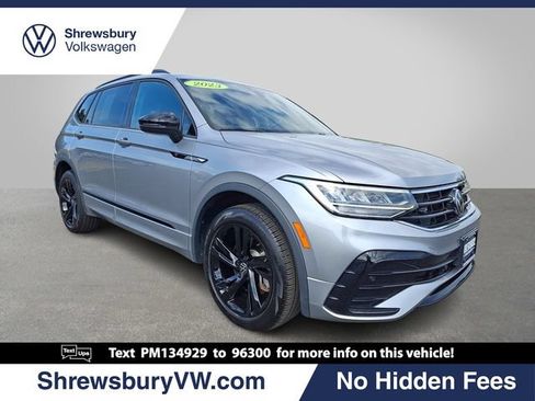 Used 2023 Volkswagen Tiguan SE R-Line AWD/4WD image 1
