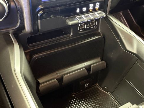 Used 2021 RAM 1500 Big Horn AWD/4WD image 38
