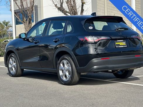 Certified 2025 Honda HR-V LX image 6