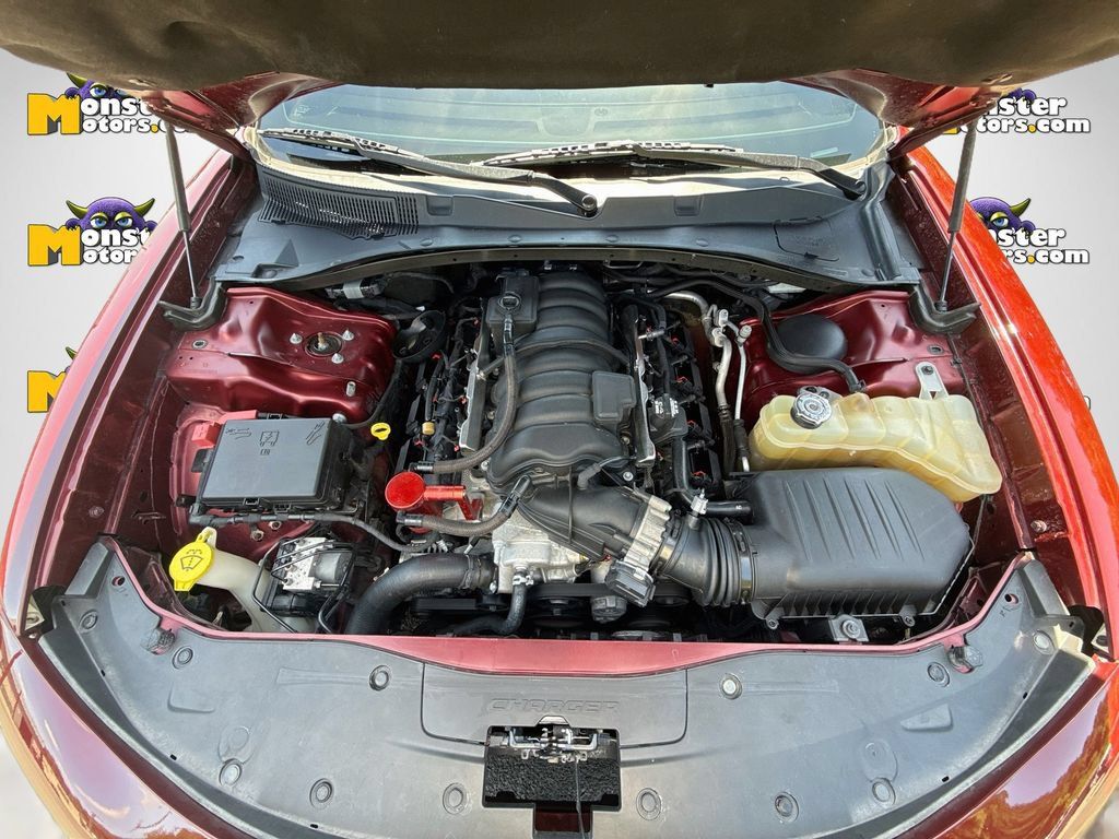 Used 2019 Dodge Charger Scat Pack w/ Dynamics Package RWD image 33