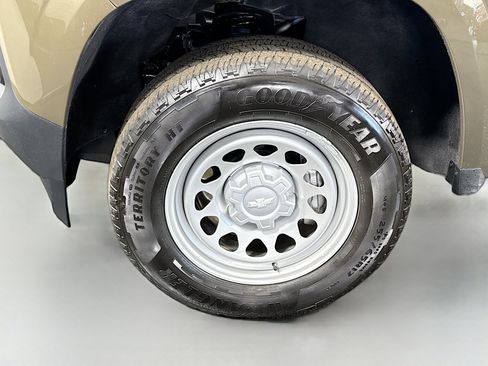 Used 2024 Chevrolet Colorado W/T image 38