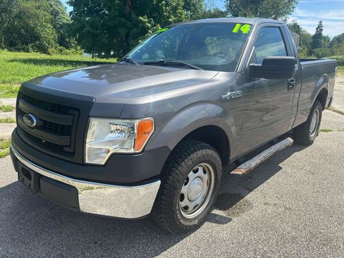 Used 2013 Ford F150 XL w/ Mid Equipment Group RWD image 1